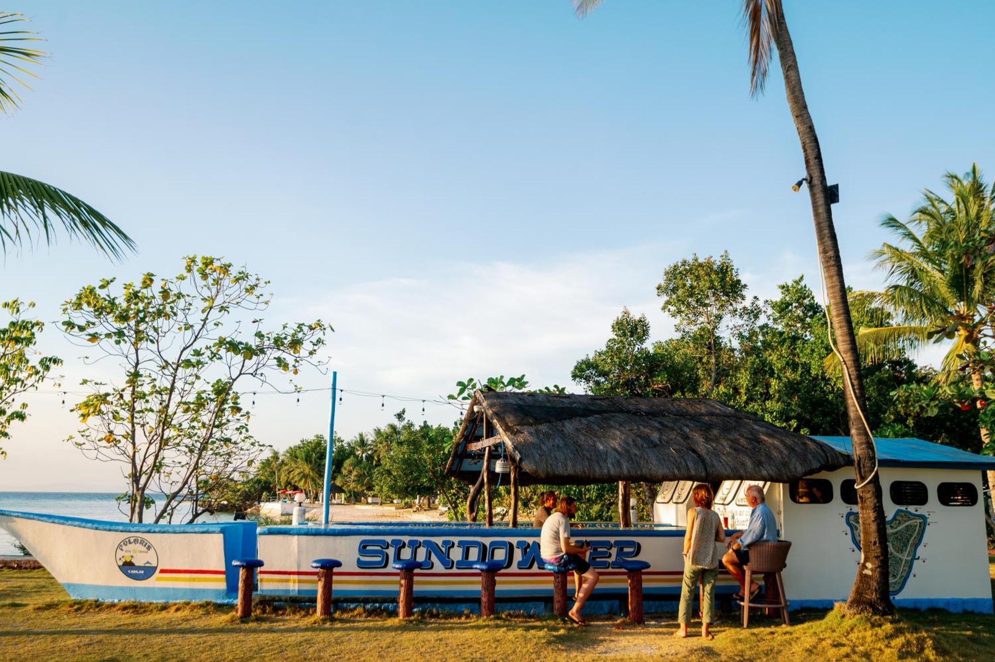 Polaris Beach And Dive Resort Inc Loon Exterior photo